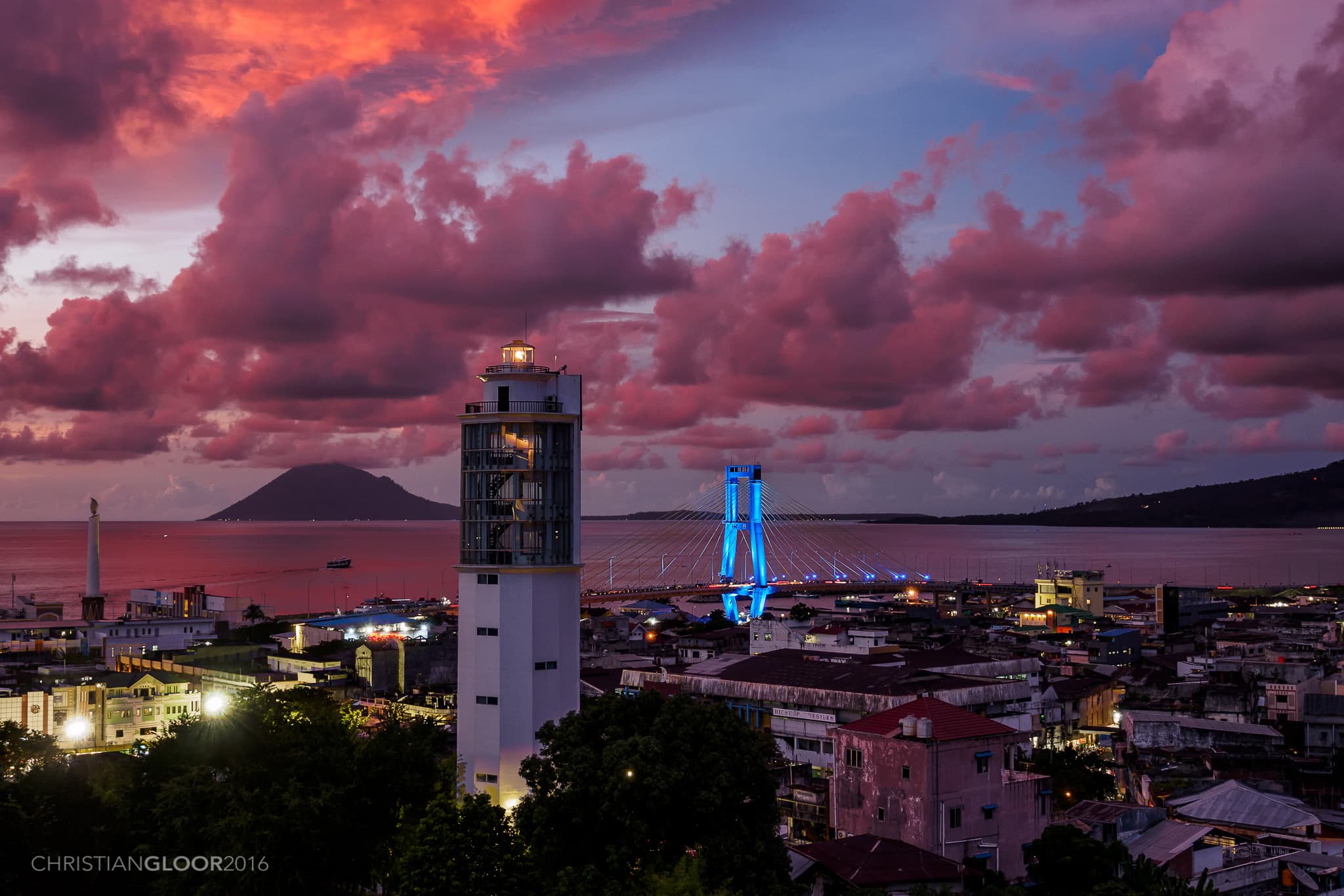 Photograph 1 of 1 of Manado