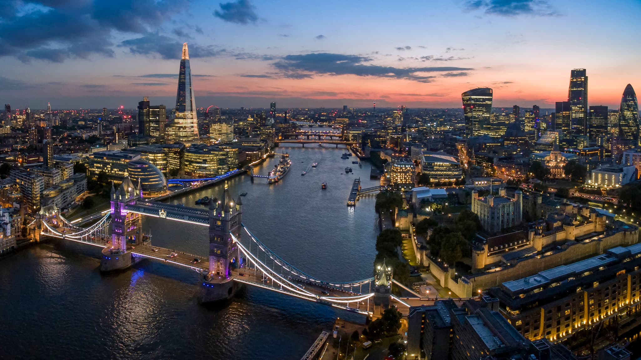 Photograph 6 of 6 of London