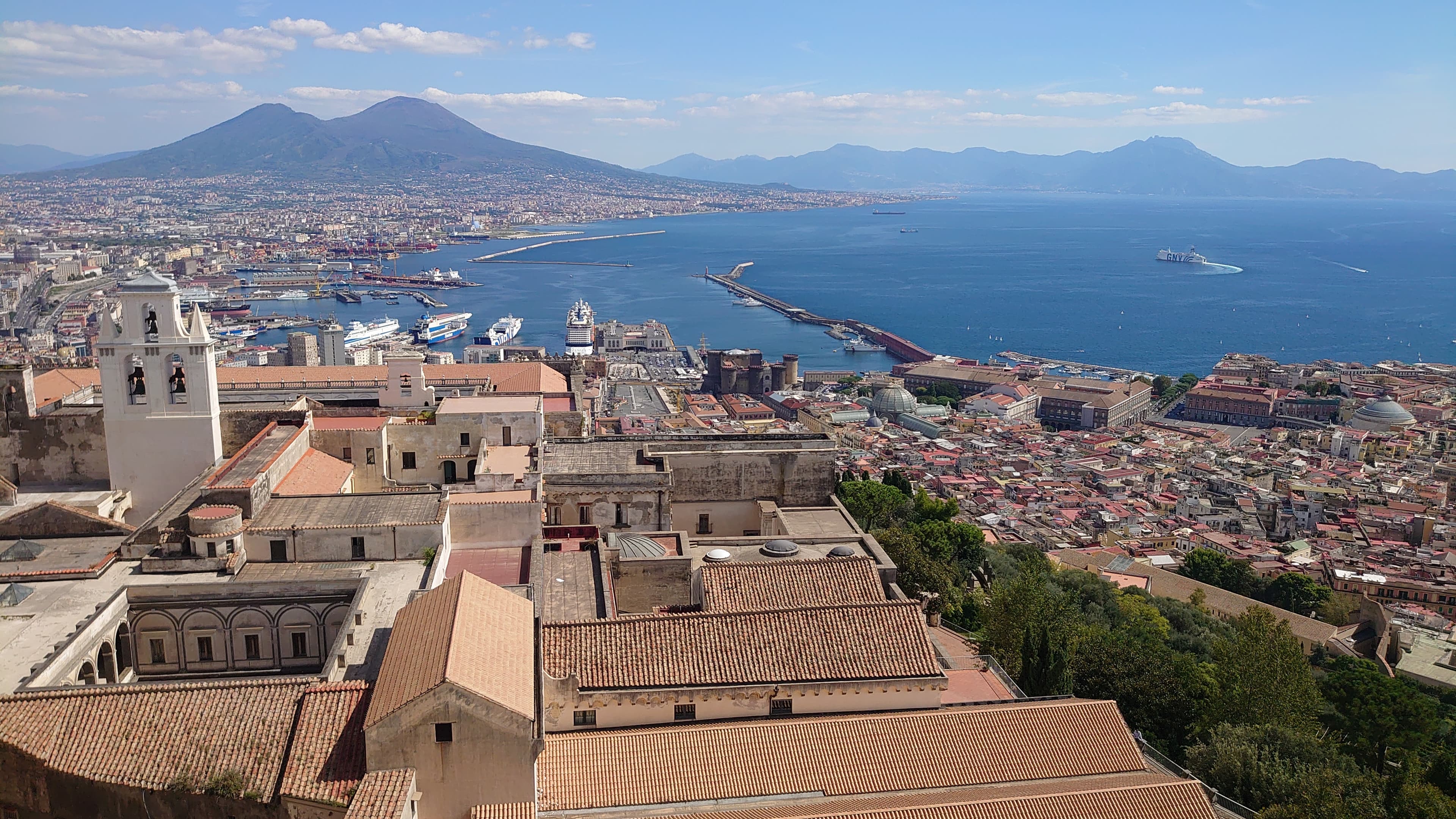 Photograph 1 of 7 of Napoli