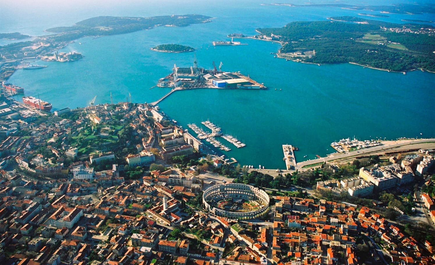 Photograph 1 of 3 of Pula